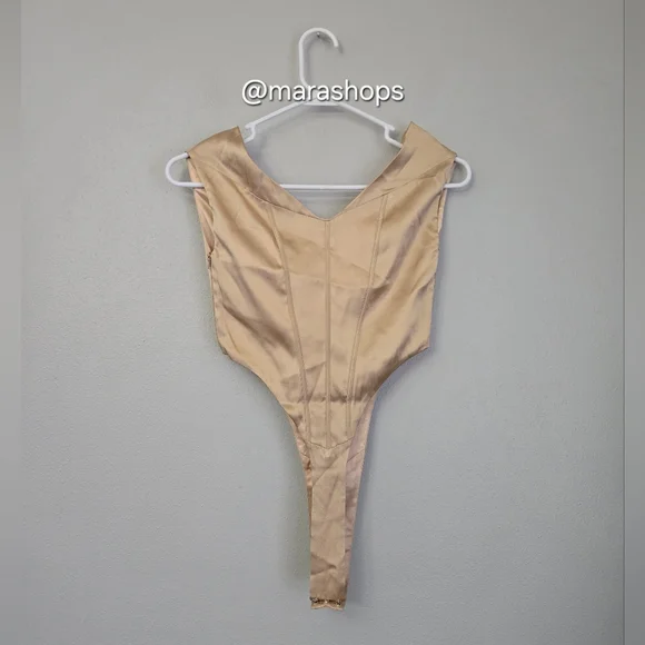 Retrofete Rozik Bodysuit in Nude - Picture 4 of 7